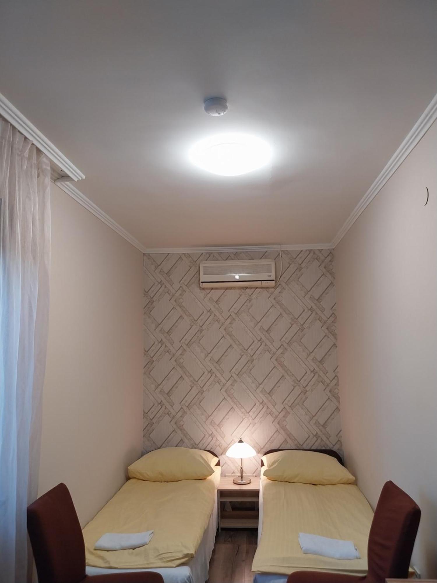 Fenyves Vendeghaz - Siofok Apartment Ngoại thất bức ảnh