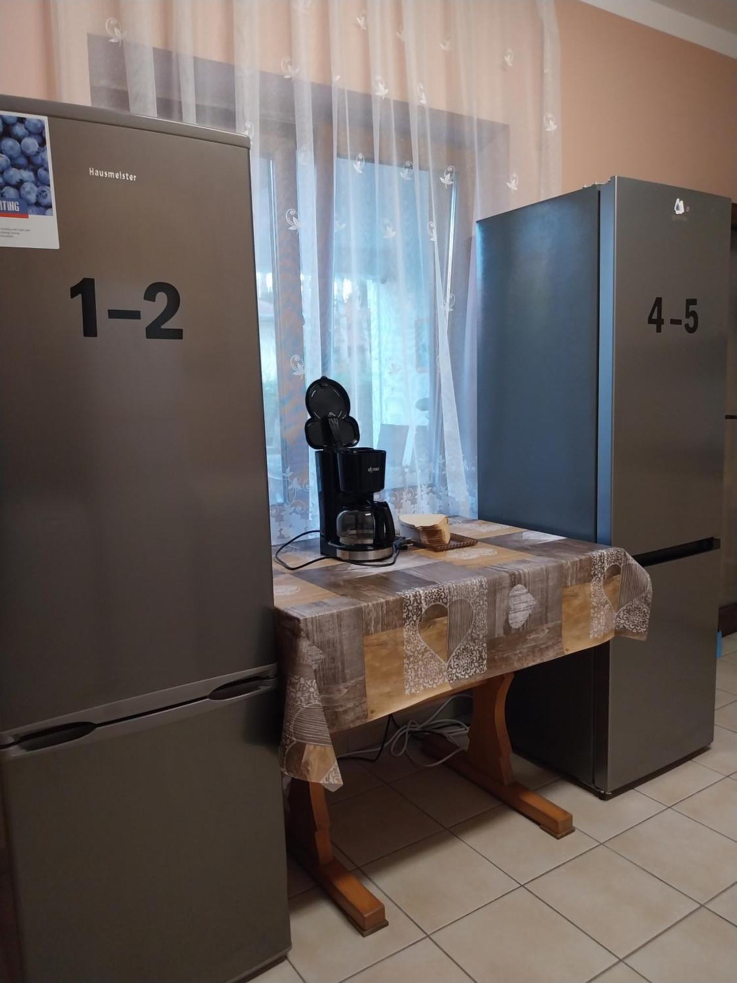 Fenyves Vendeghaz - Siofok Apartment Ngoại thất bức ảnh
