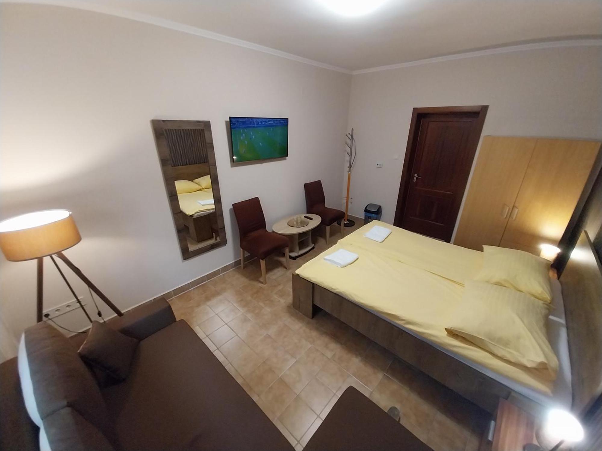 Fenyves Vendeghaz - Siofok Apartment Ngoại thất bức ảnh